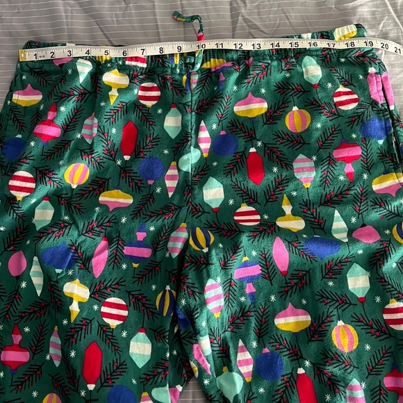 Hanna Andersson Adult Unisex Flannel PJ Set - Picture 12 of 16